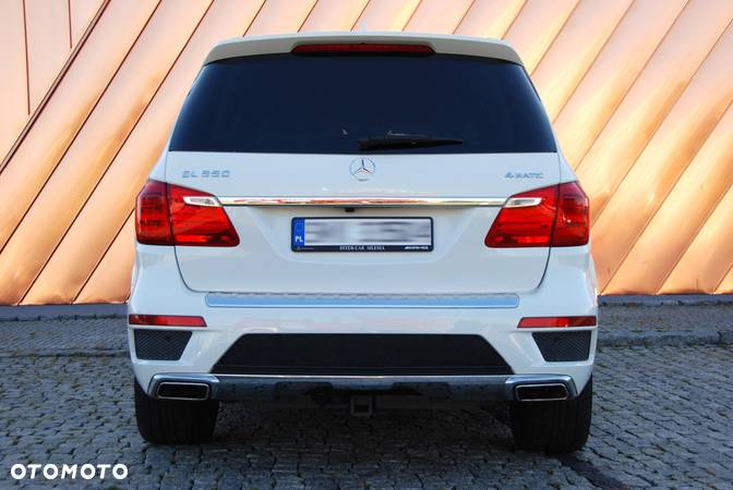 Mercedes-Benz GL 500 4-Matic - 6