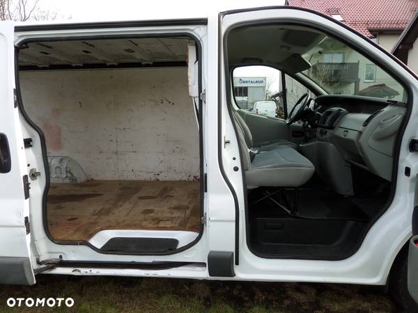 Renault TRAFIC - 7