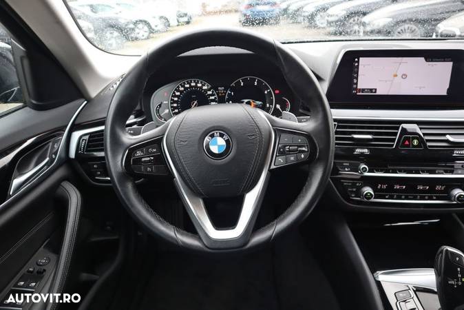 BMW Seria 5 - 18