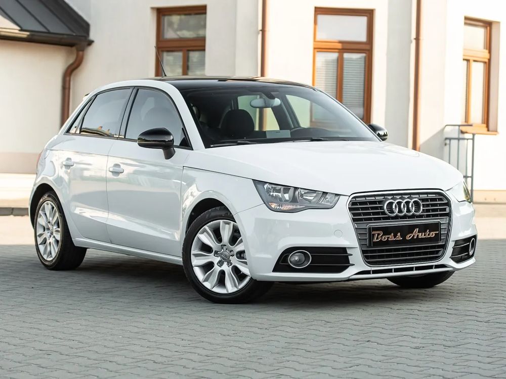 Audi A1 8X 1.6 TDI Attraction 2012