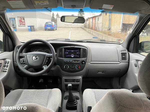 Mazda Tribute 2.0 Comfort - 25