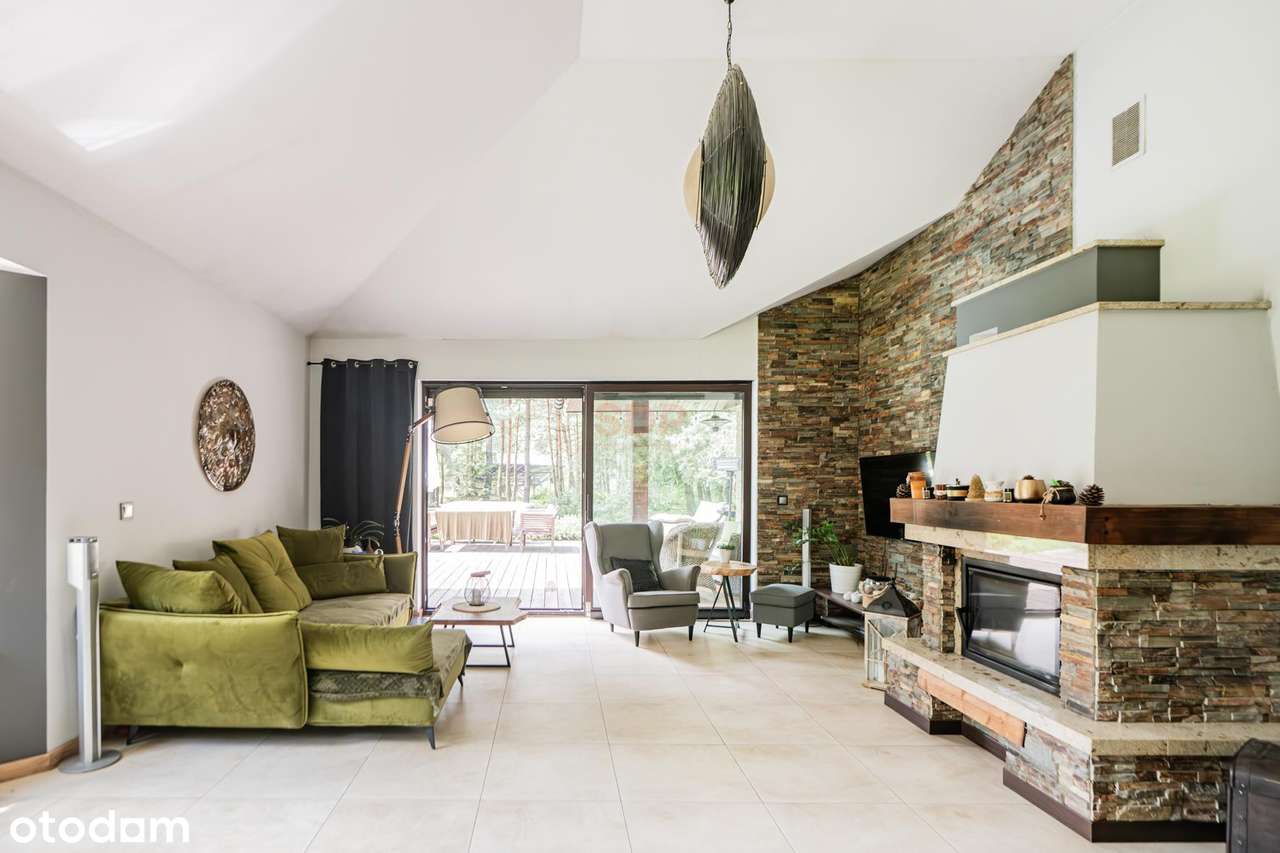 Wolnostojący dom na działce z kortem tenisowym - Pełny obrazek: 4/20