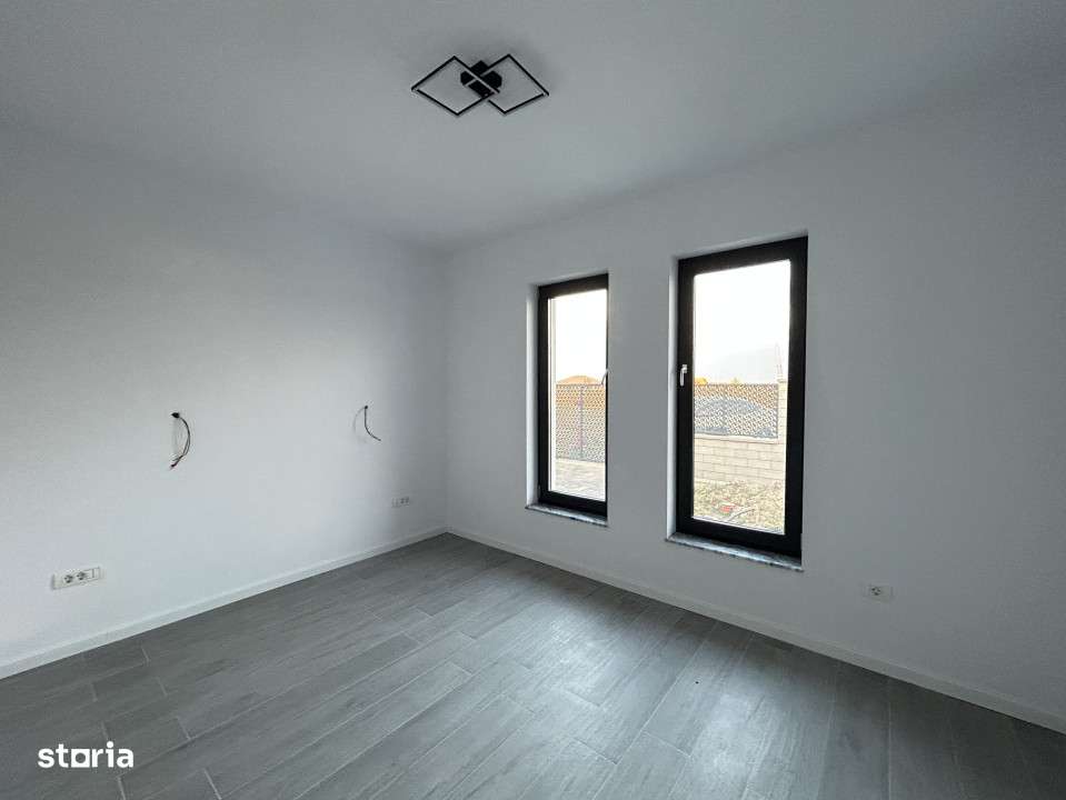 Duplex 3 camere, 89mp utili + 14mp terasa, 297mp teren in Mosnita Noua - Imagine principală: 4/13