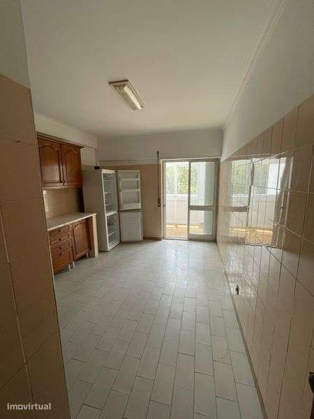 Arrendamento T1 Caparide / Cascais - Grande imagem: 5/12