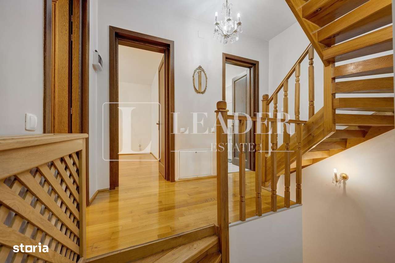 Vanzare vila consolidata si renovata | Parcul Circului-9