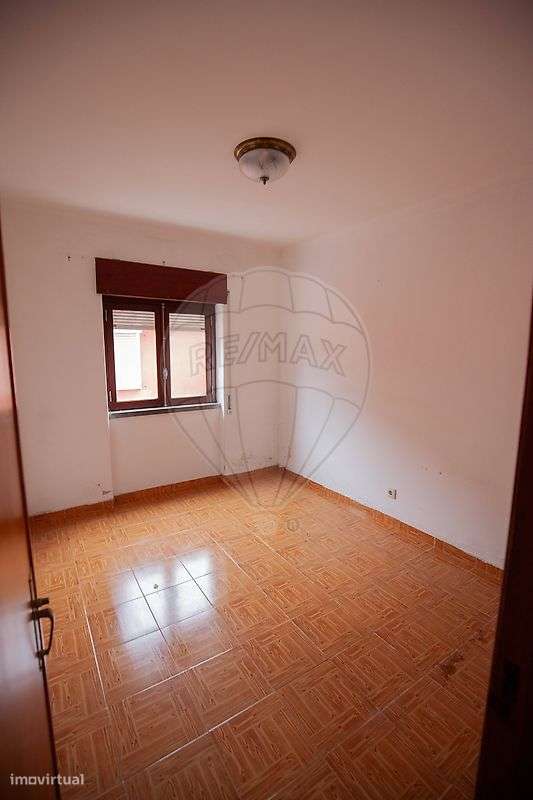 Moradia T8 para venda-19