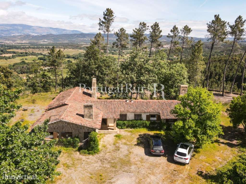 Quinta de 4 ha com 3 casas e cerejeiras no Fundão, ideal para turismo-10
