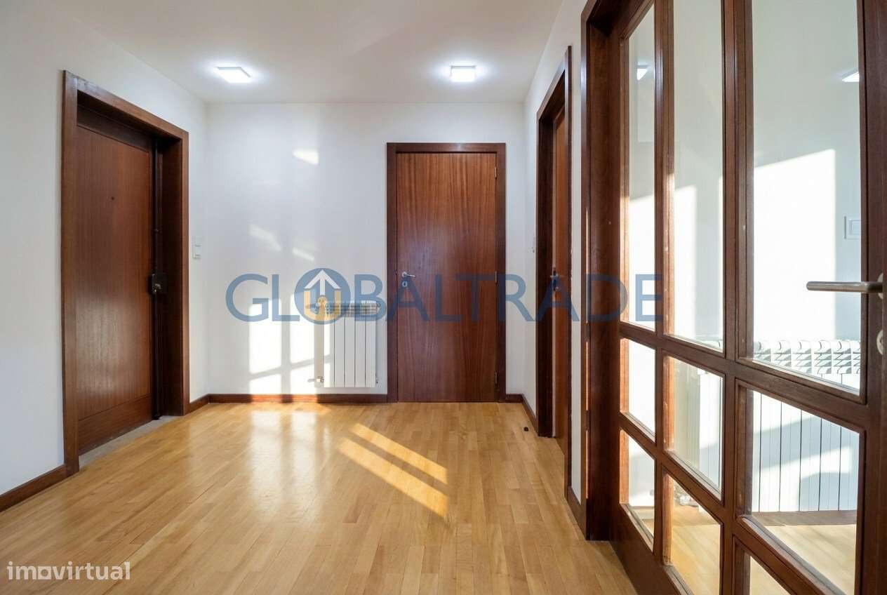 Apartamento T4 na Encosta do Douro — Gondomar-28