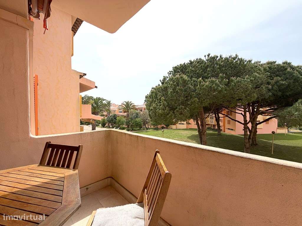 Apartamento T3 com garagem e piscina a venda em Cascais-12