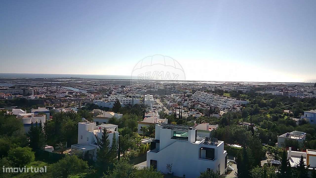 Moradia T4 para venda-13