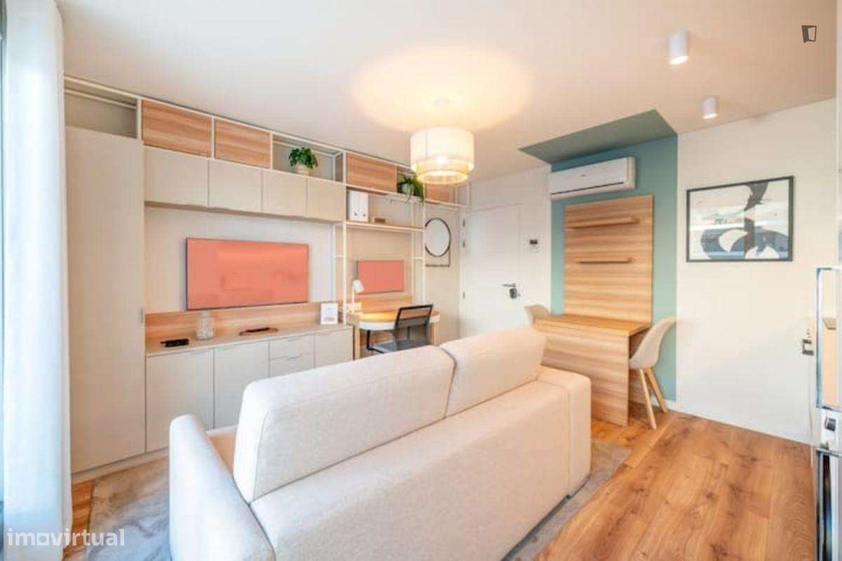 Apartamento com 1 quartos - localizado em Lumiar Lisbon - Grande imagem: 5/21