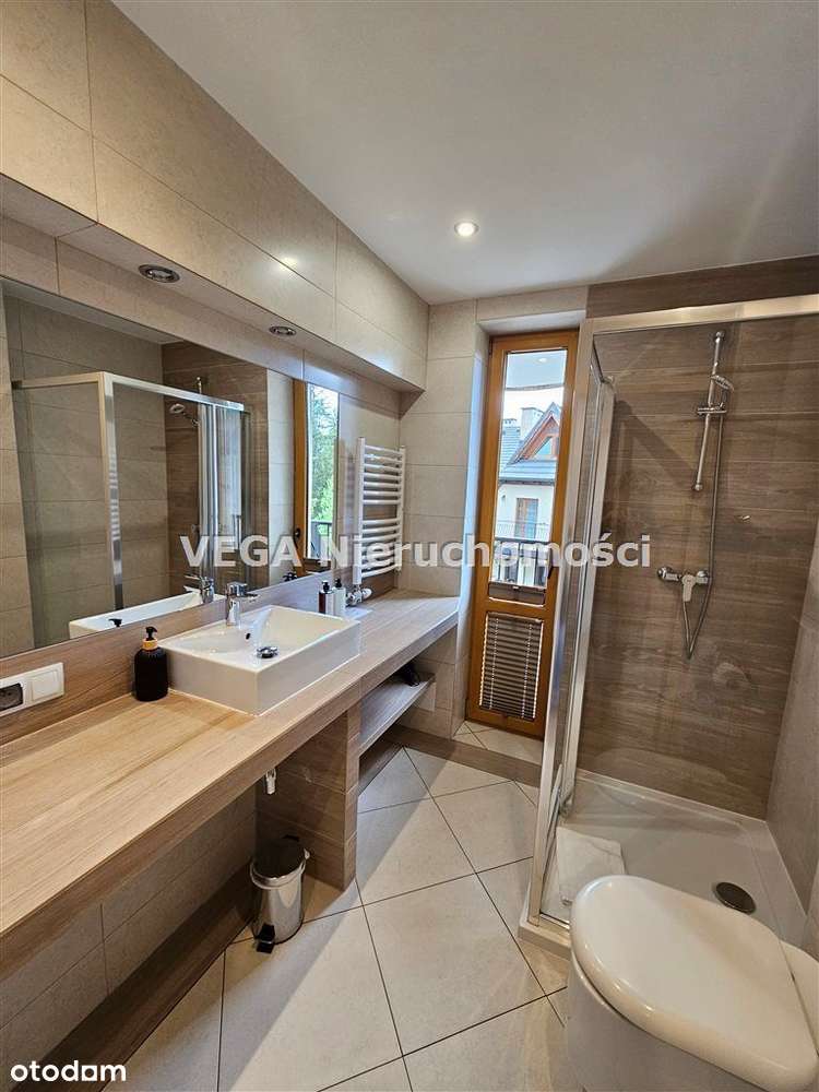 Na Sprzedaż Przestronny Apartament-17