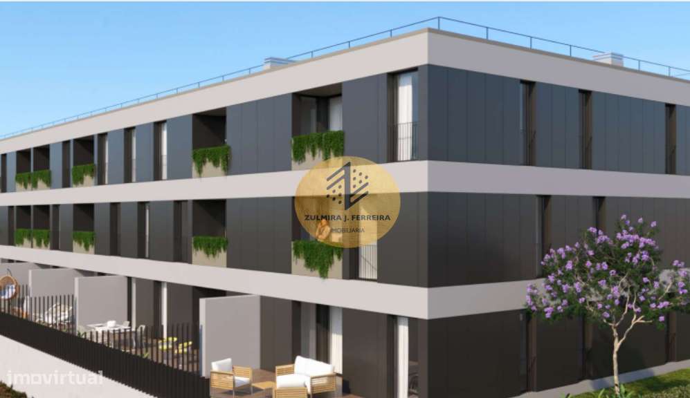 Apartamento novo T2 c/ Terraço e Jardim, próximo H. S. João-9