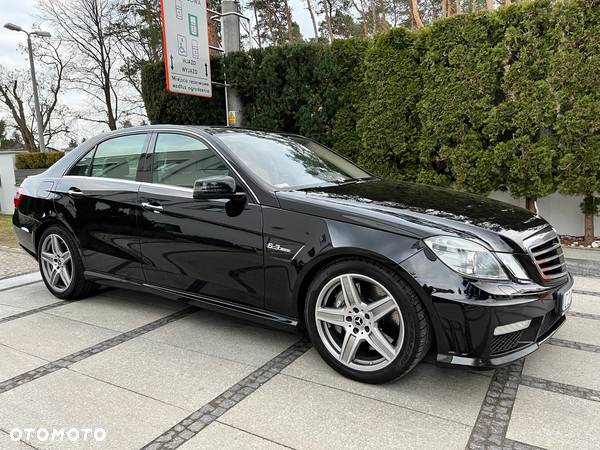 Mercedes-Benz Klasa E 63 AMG - 4