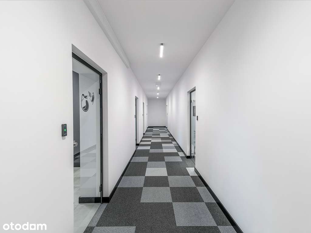 Biurowiec z najemcami, Działka 8.483 m2, Montażowa 3-7