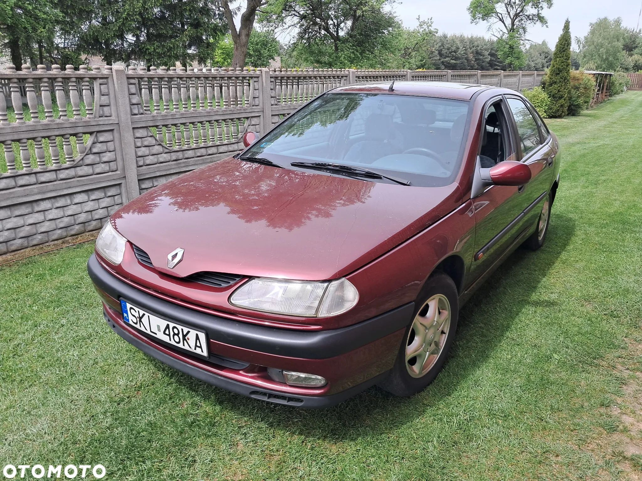 Renault Laguna 1.8 RT - 1