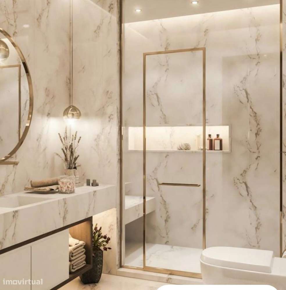 Moradia T4 de Luxo em Construção com Piscina de Água Salgada em...-17