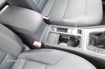 Volkswagen Golf 2.0 TDI SCR Comfortline - 36