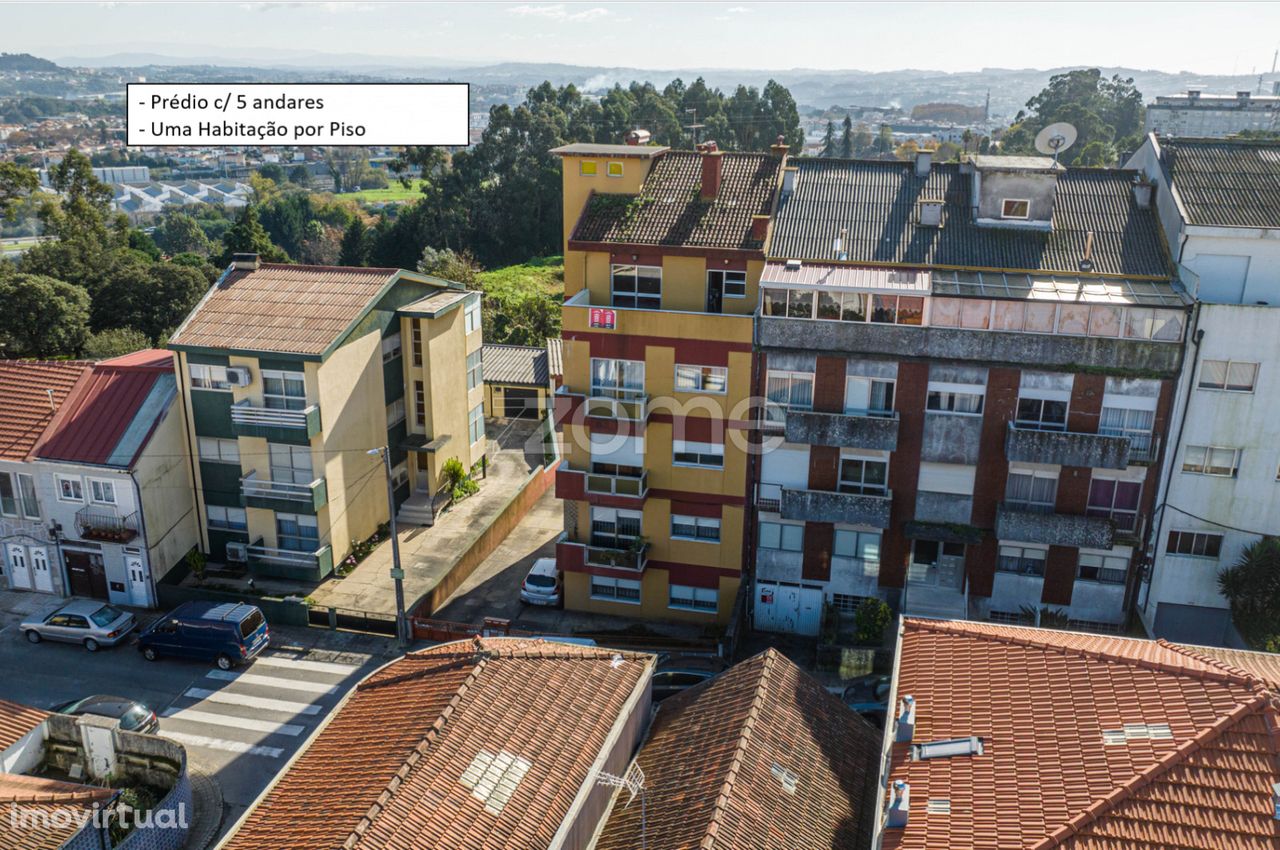 Apartamento T2+1 Duplex, c/ 148 m2 e Terraço, Campanhã, Porto