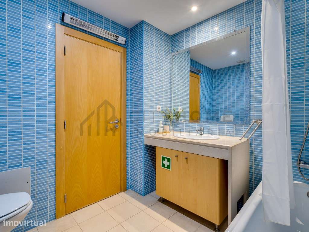 Apartamento T1+1 com piscina, elevador e 2 lugares de estacionament...-22