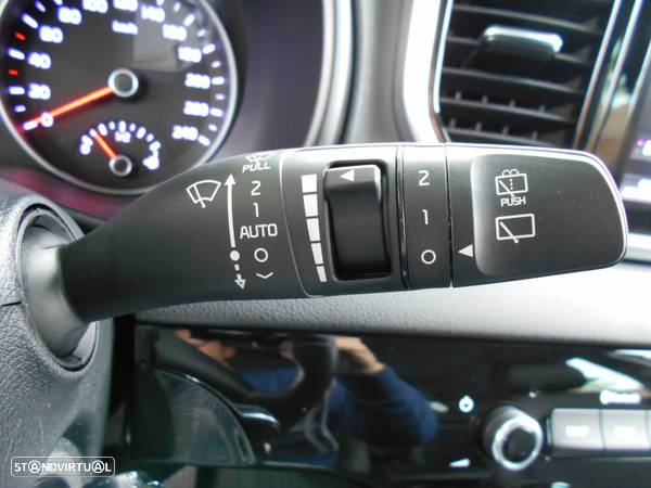 Kia Sportage 1.6 CRDi ISG Drive - 20