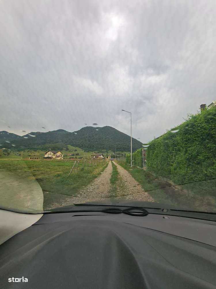 Teren intravilan 1100mp - Imagine principală: 4/7