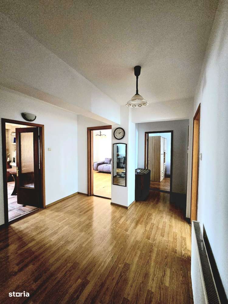 Apartament 4 camere / Zona Gama / Ramnicu Valcea / - Imagine principală: 4/14