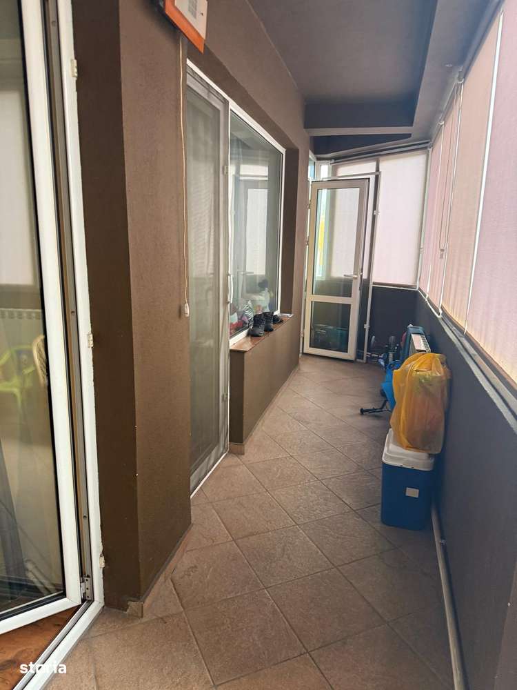 De Vanzare Apartament cu 3 camere zona Calea Calarasilor(Central)-11