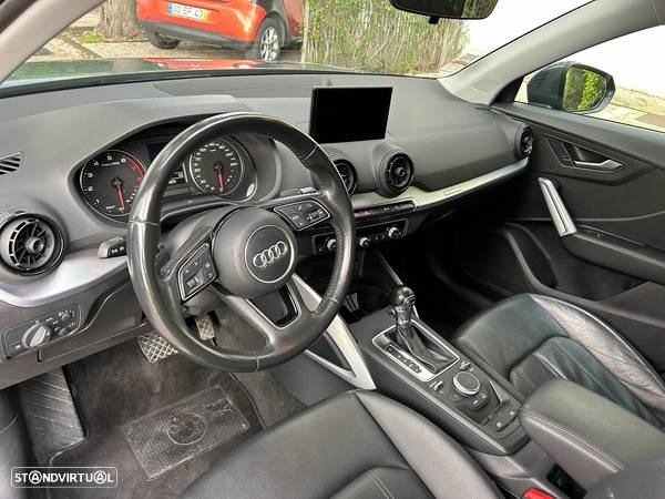 Audi Q2 1.0 TFSI Design S tronic - 8