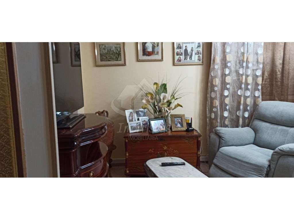 Apartamento T2 com terraço em Vila Real de Santo António - Grande imagem: 4/22