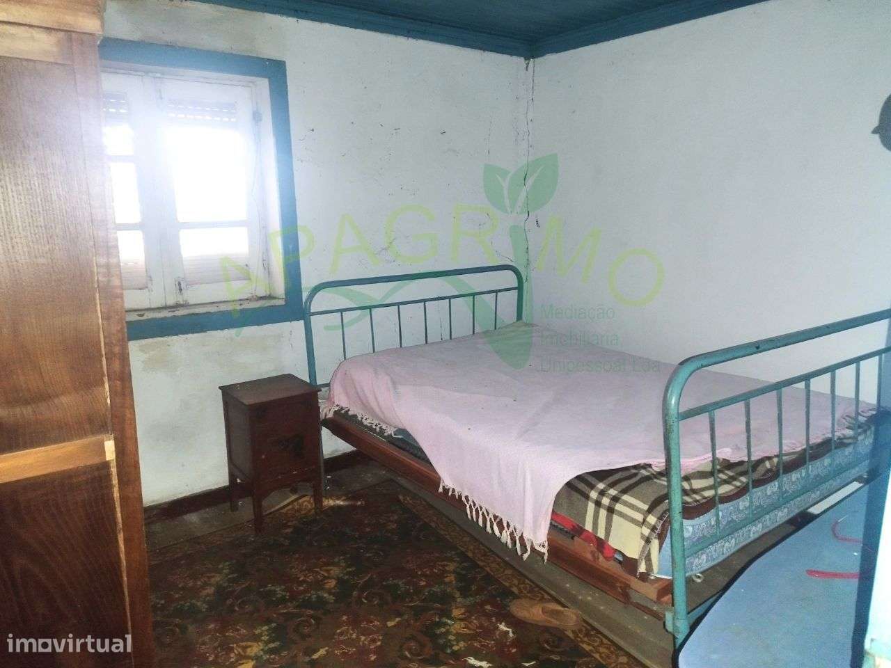 Casa para reconstrução em Penela da Beira-9