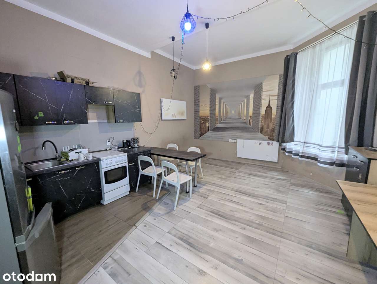 Przytulna kawalerka w samym centrum, deptak. - Pełny obrazek: 4/7