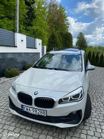 BMW Seria 2 218d xDrive - 4