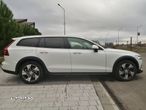 Volvo V60 Cross Country D4 AWD Geartronic - 4