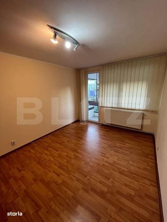 Apartament de vanzare , 40 mp , Zona Carpati I - Imagine principală: 2/5