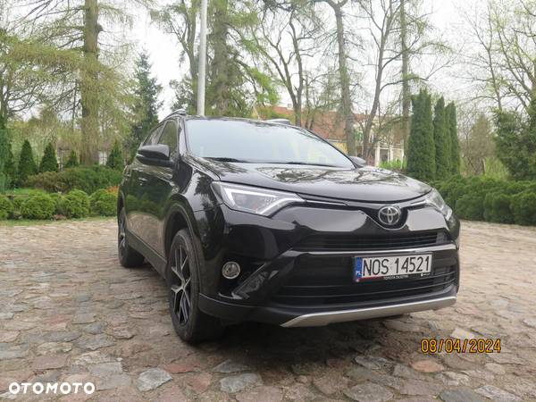 Toyota RAV4 - 8