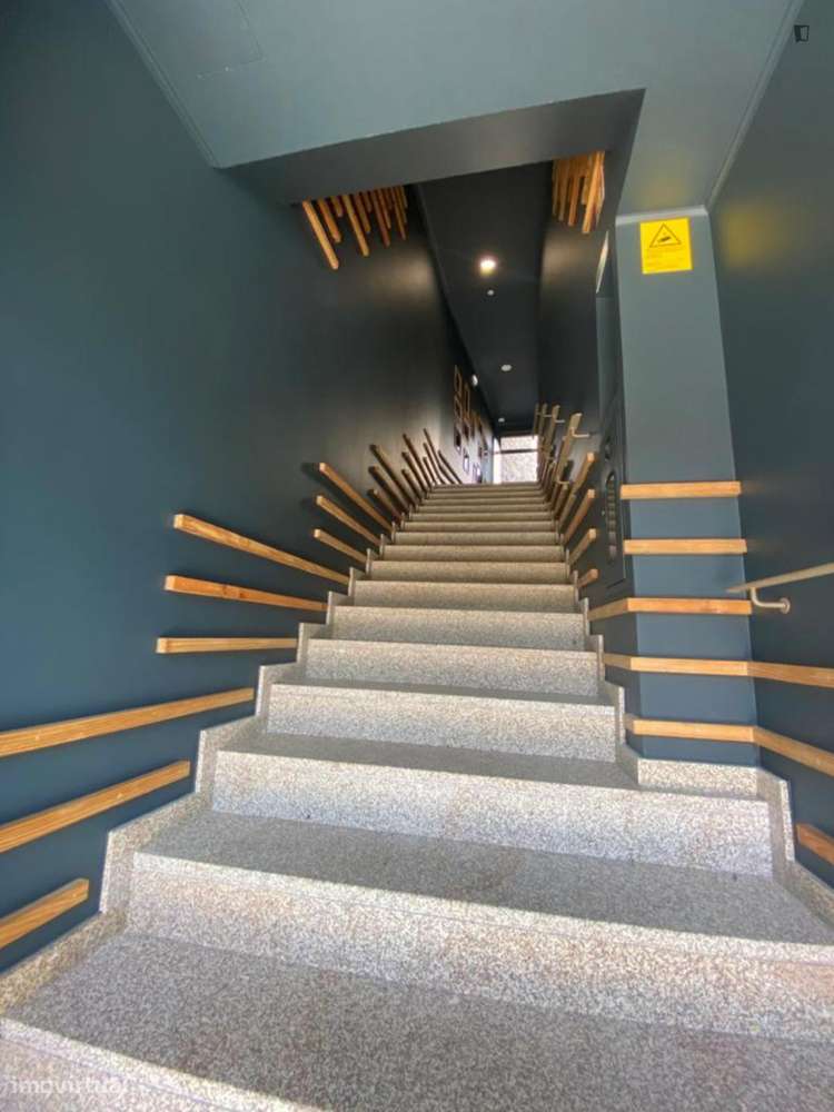 Quarto - localizado em Vila nova de gaia - Grande imagem: 2/10