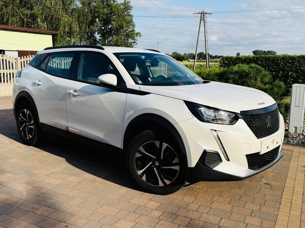 Peugeot 2008 II (2019-) BlueHDi 100 Allure 2020