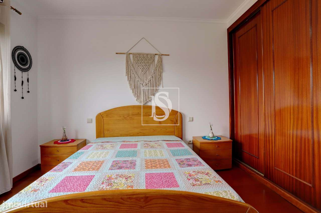 Apartamento T3 em Gião com terreno-24