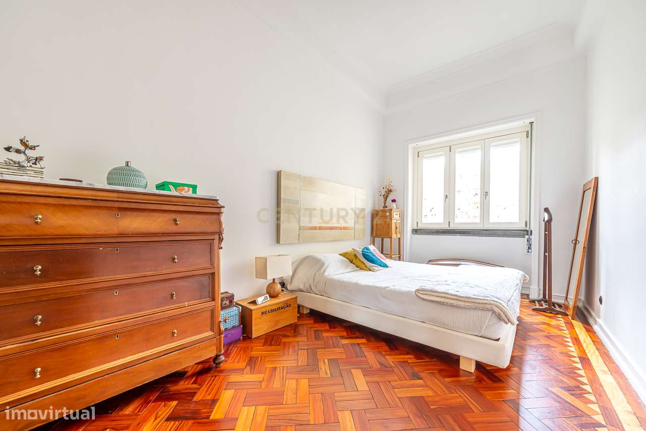 Excelente imóvel de luxo em lisboa de tipologia T6, na Avenida Almiran - Grande imagem: 5/33