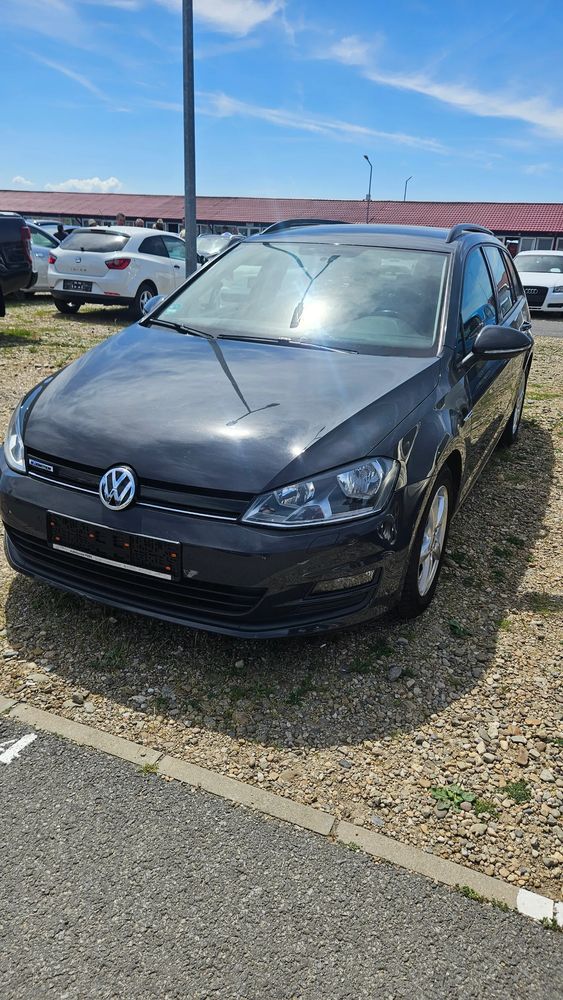 Volkswagen Golf VII [2012 - 2020] 1.6 TDI BlueMotion Comfortline 2015