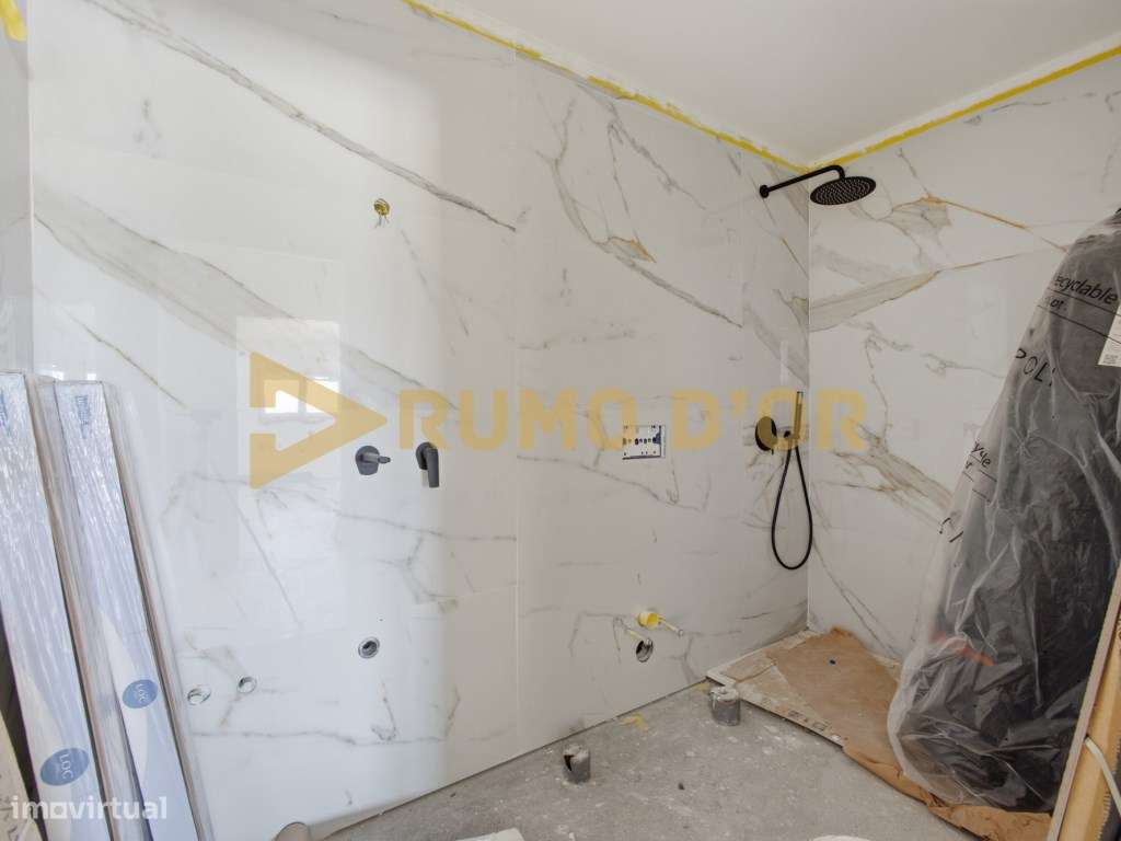 Moradia T3 Nova na Pocariça, Em Fase Final de Construção-8