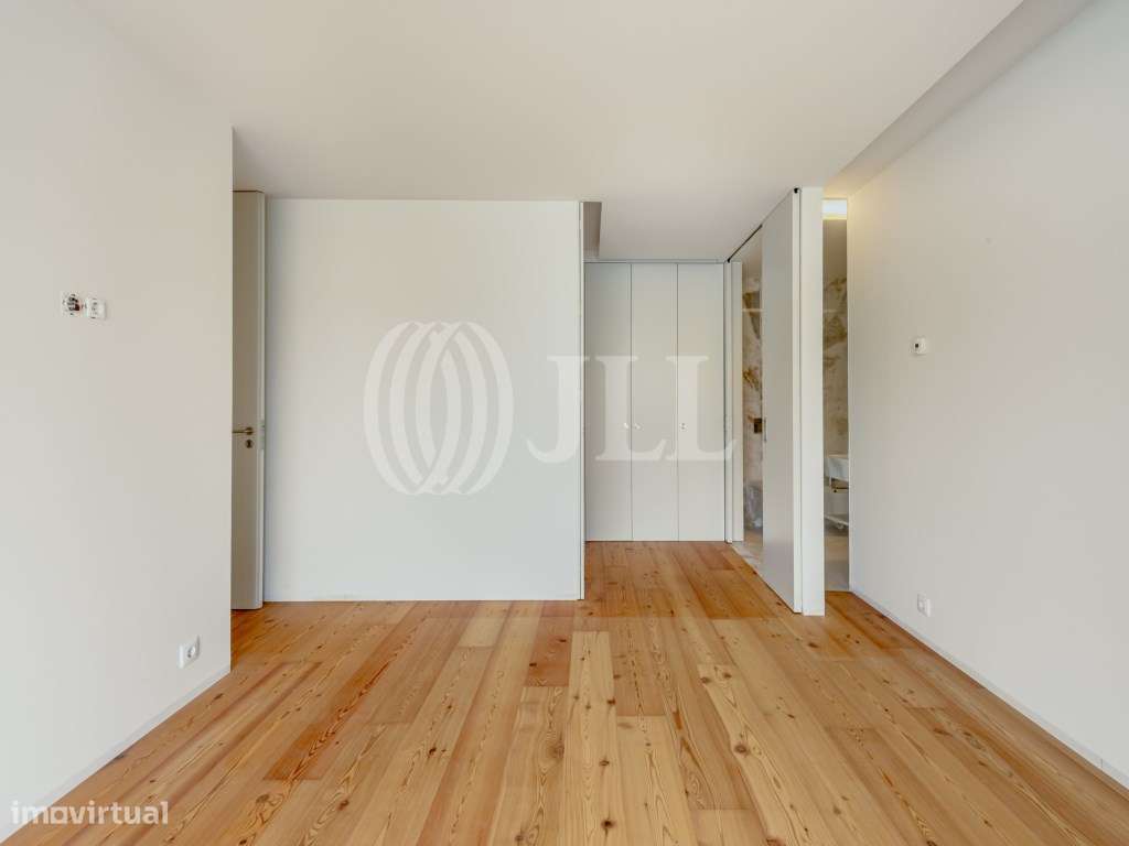 Apartamento T4 com estacionamento, em Vila Nova de Gaia-21