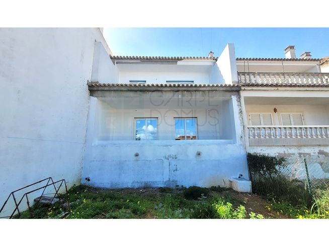 Moradia T3 em Construção em Tavira - Conforto e Modernidade.-3