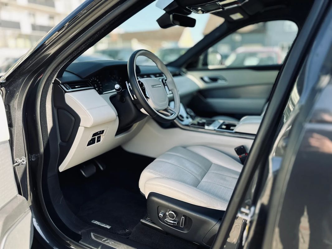 Land Rover Range Rover Velar 2.0 R-Dynamic HSE - 3