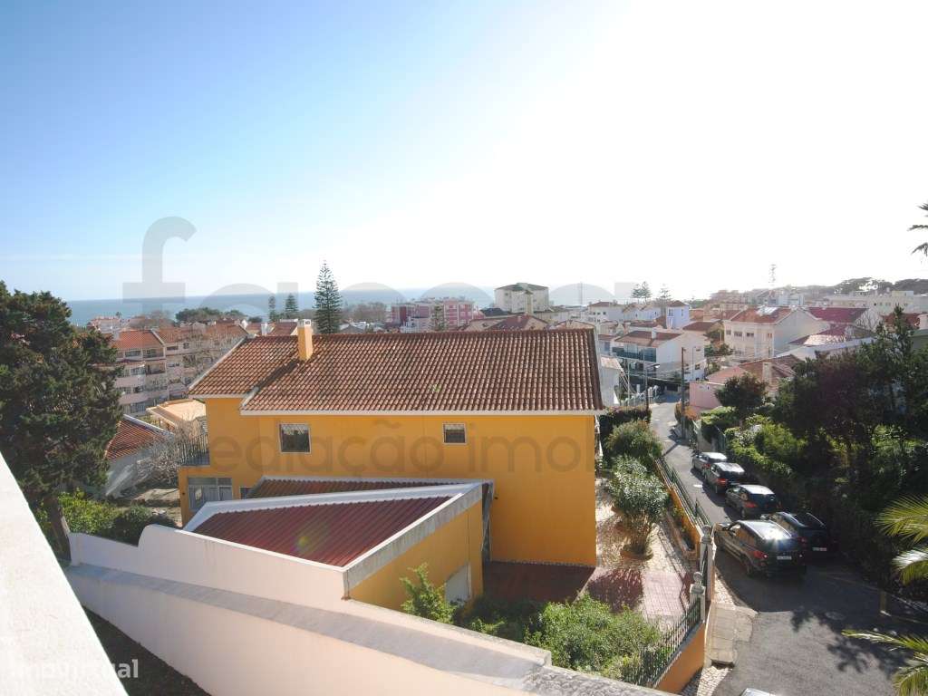 T3 Duplex com terraço centro da Parede-49