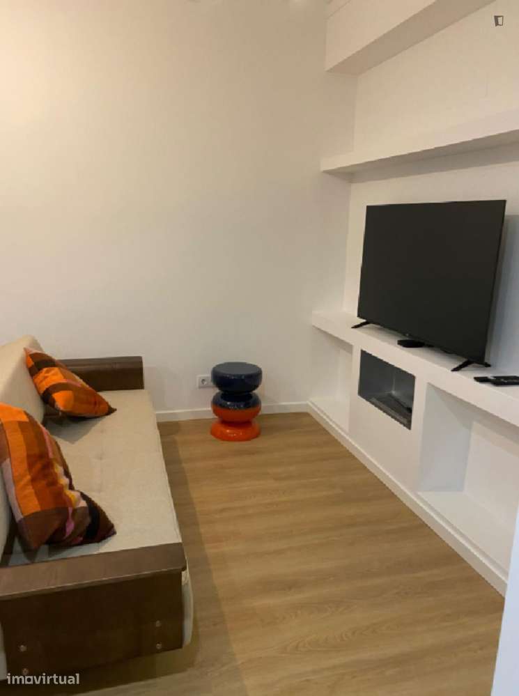 Quarto - localizado em Benfica Lisbon - Grande imagem: 2/11