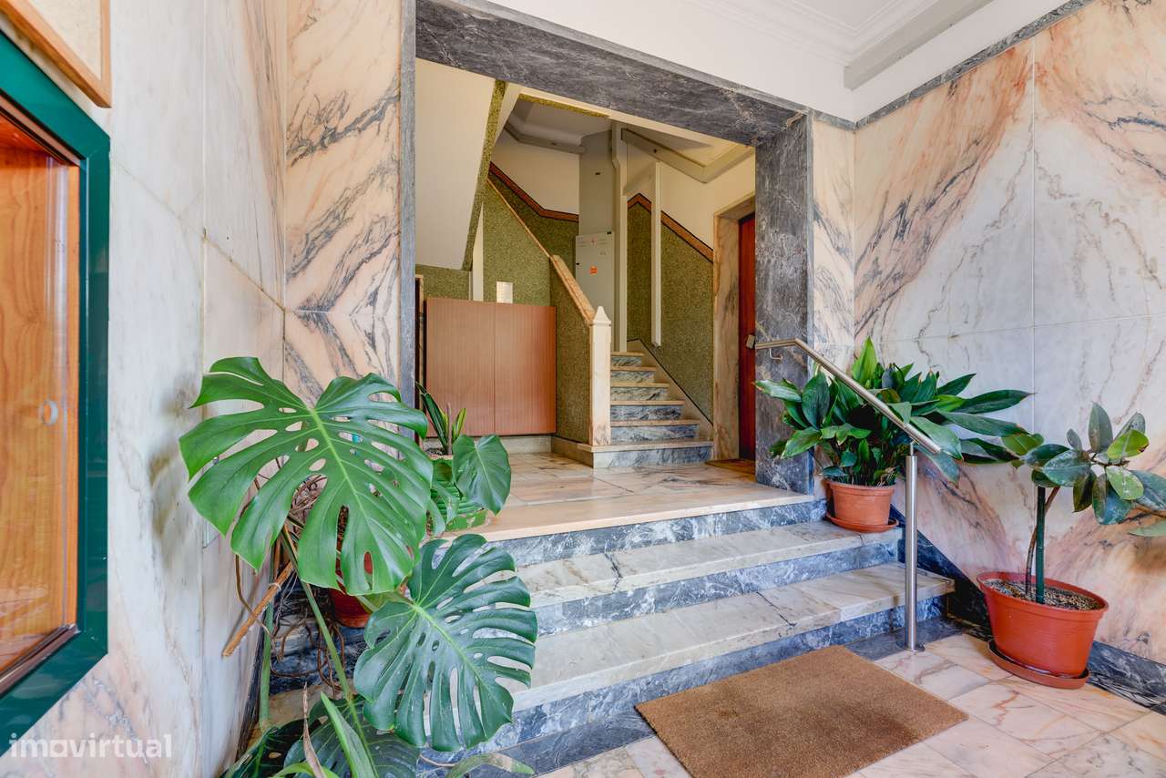 APARTAMENTO T3 | ARRECADAÇÃO | ALGUEIRÃO–MEM MARTINS - Grande imagem: 4/29