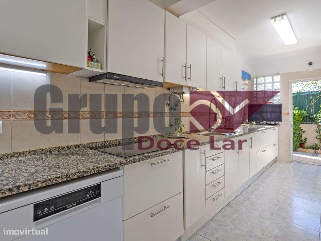 Apartamento T2 com Piscina em Almoinha (Sesimbra)-12