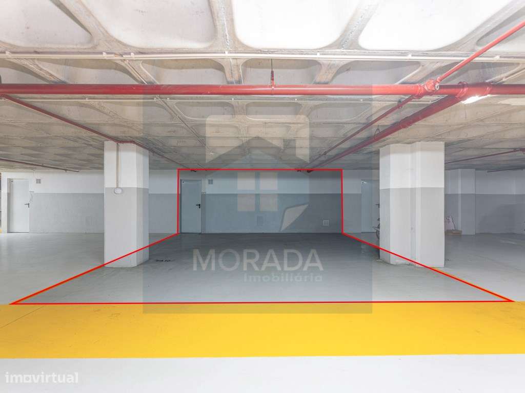 APARTAMENTO T3 JUNTO À AVENIDA DA BOAVISTA-28